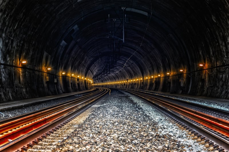 Quantum Tunneling Device